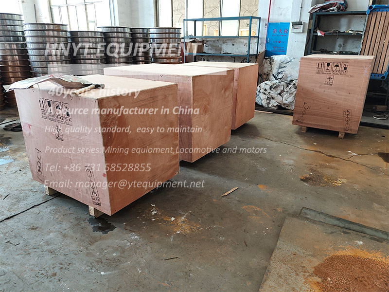 Underground mining locomotive parts export 4.jpg